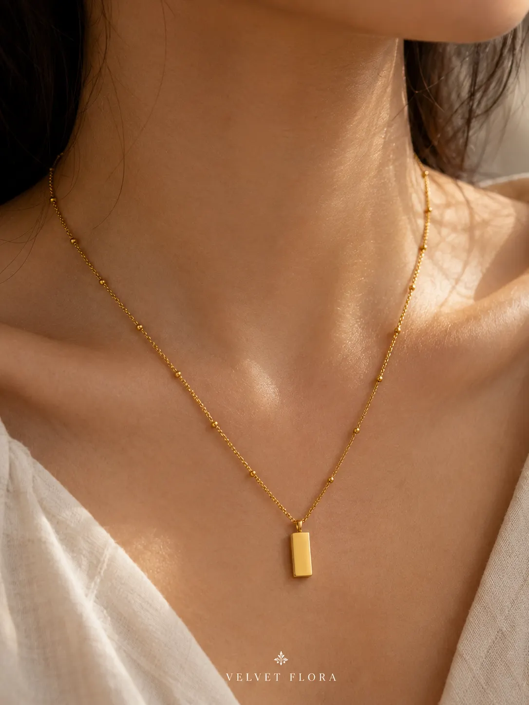 Gold Bar Pendant Necklace